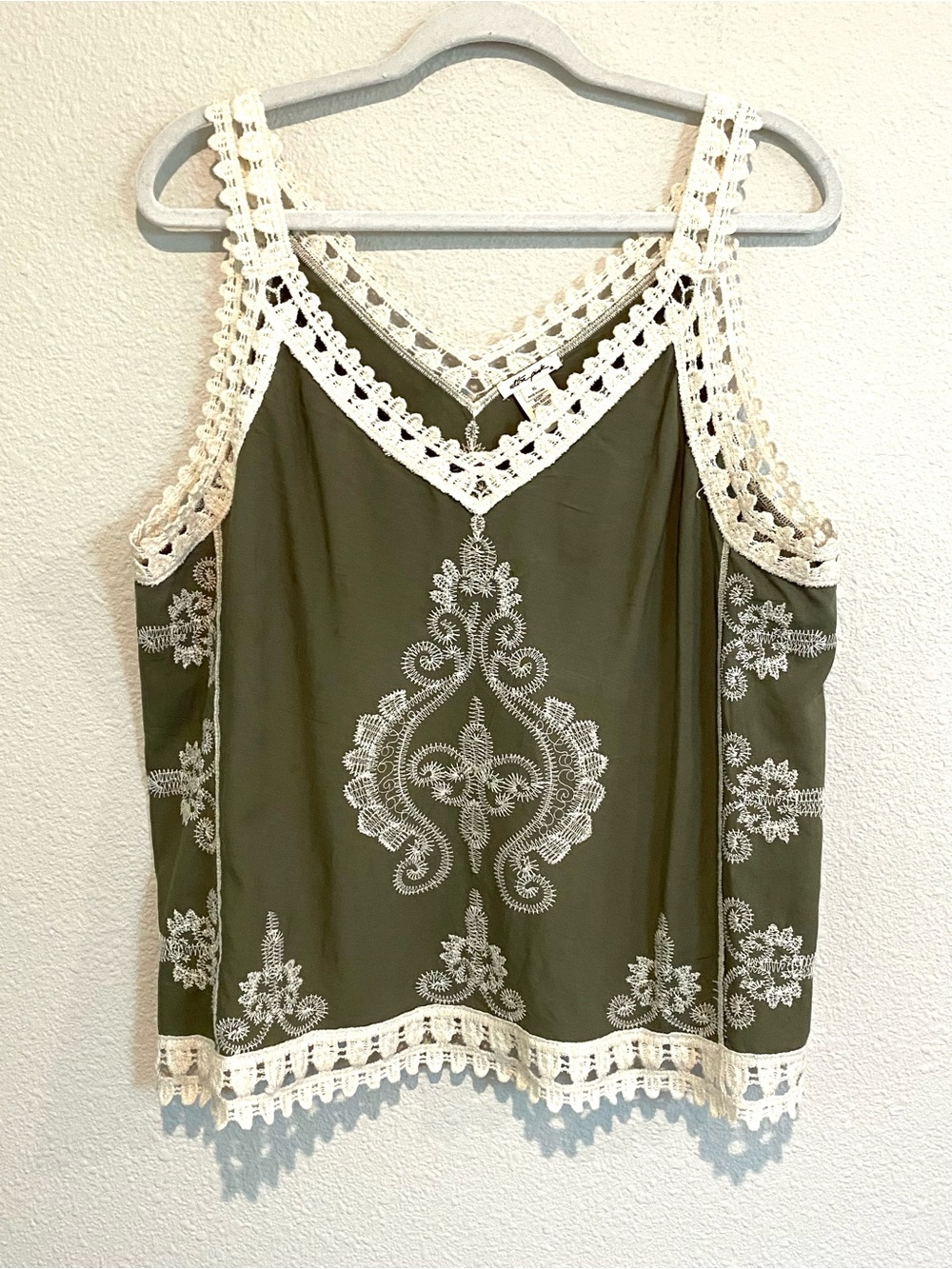 Ultra Pink Olive Green Tank with Cream Crochet Trim